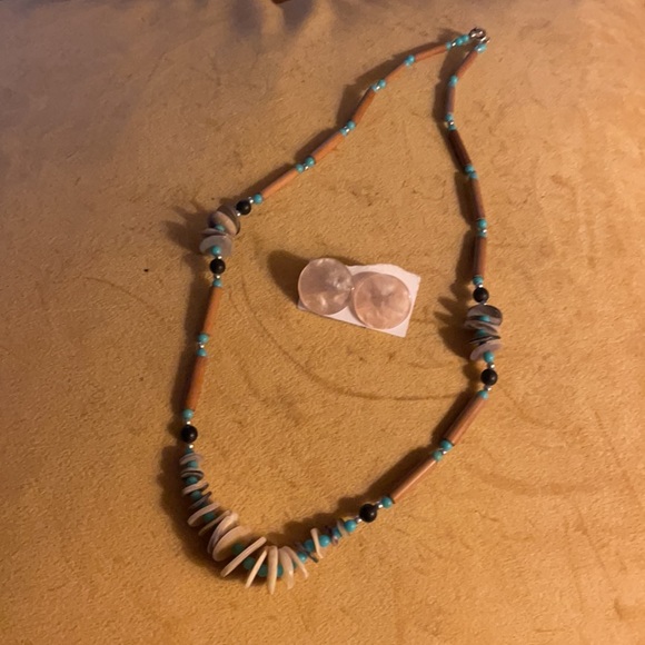 Wooden & Shell Fashion Necklace & Stone Earrings - Picture 3 of 5